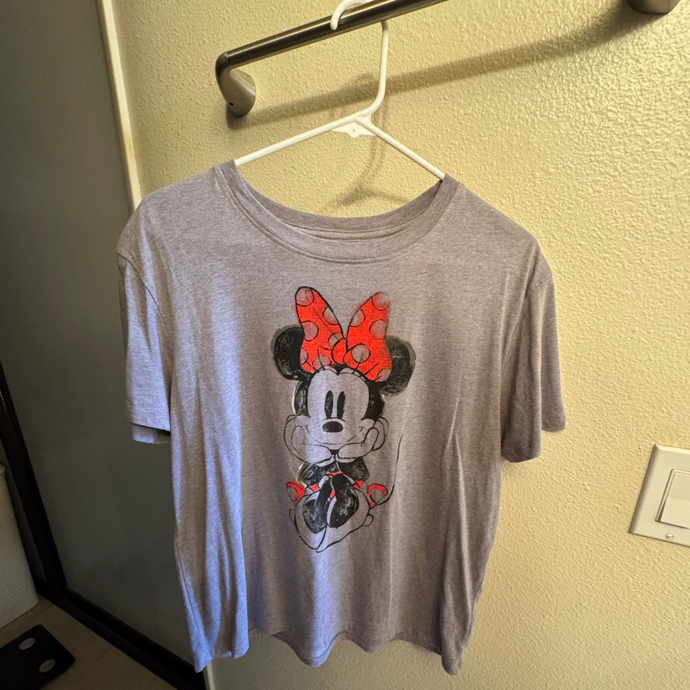 Disney Minnie Mouse Gray T-Shirt, Like New